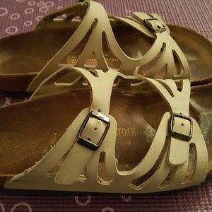 Tan birkenstock sandles